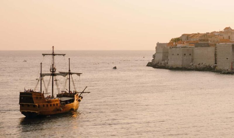Dubrovnik: Galleon Sunset Cruise with a Live Guide & Drink - The Itinerary – What to Expect