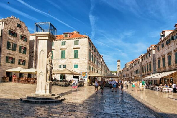 Dubrovnik Old Town: A Journey Through History and Flavor - Practical Tips for Visitors