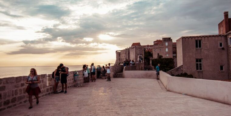 Dubrovnik: Old Town & City Walls Guided Tours Combo - Why This Tour Is a Great Choice