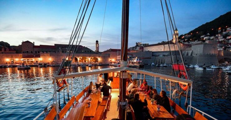 Dubrovnik: Old Town Cruise With Lunch - Experience Highlights