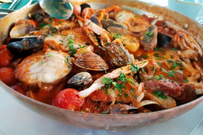 Dubrovnik Old Town Food Tour: Small-Group Experience - Meeting and Pickup