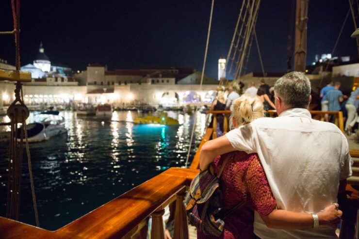 Dubrovnik: Old Town Night Cruise on 16th-Century Karaka Boat - Experience Highlights