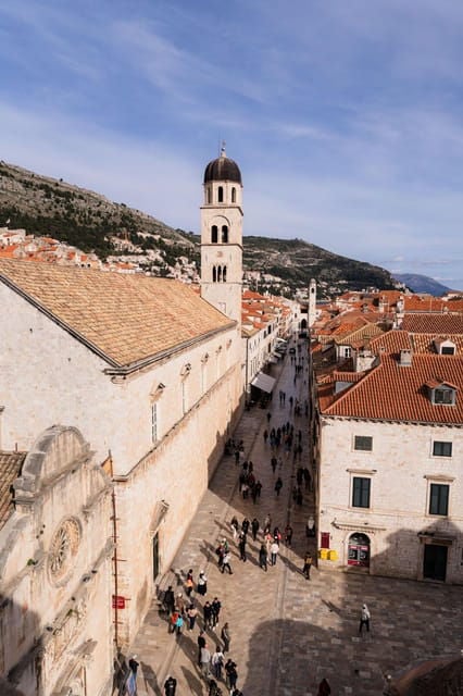 Dubrovnik Old Town: Night tour with History, Wine & Bites - Deep Dive into the Dubrovnik Night Tour Experience