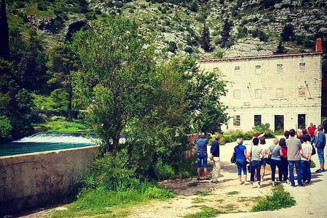 Dubrovnik Panorama Sightseeing With Tour Guide in Minivan - Itinerary and Attractions