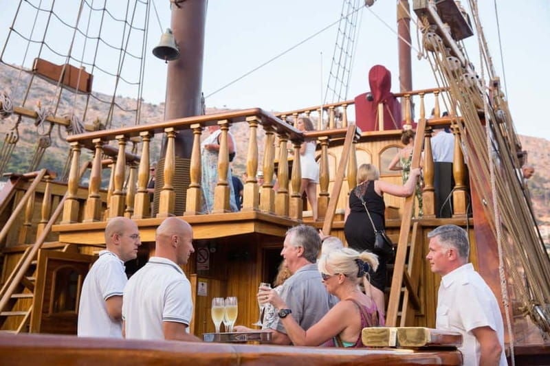 Dubrovnik: Panoramic Sunset Cruise on Karaka Ship - What Makes This Cruise Special