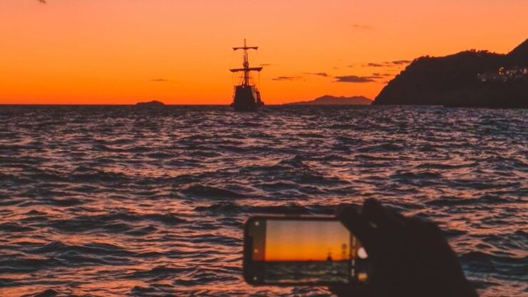 Dubrovnik: Private Boat Cruise at Sunset With Champagne - Activity Details