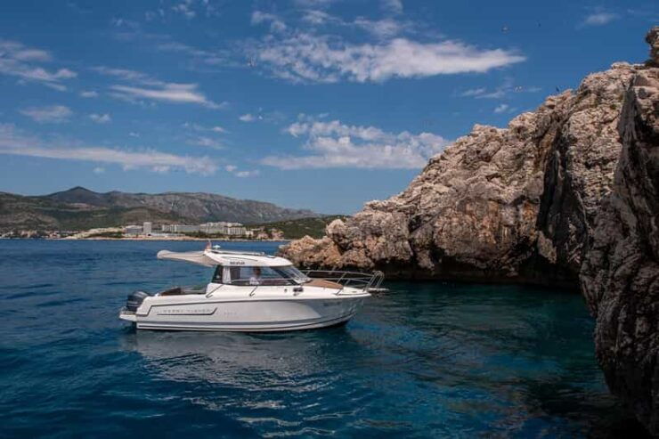 Dubrovnik: Private Elaphiti Islands and Blue Cave Tour - Itinerary and Activities
