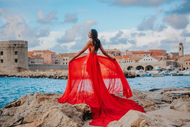 Dubrovnik: Private Flying-dress Photoshoot - Value and Practical Aspects