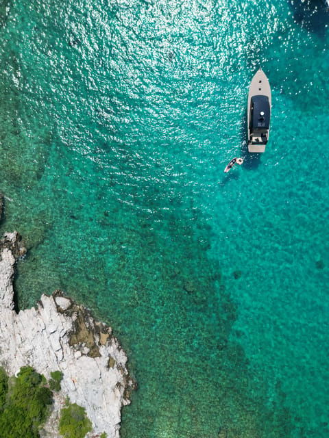 Dubrovnik: Private Luxury Boat Rent 4h, 6h or 8h, Sunsets - Included Amenities and Equipment