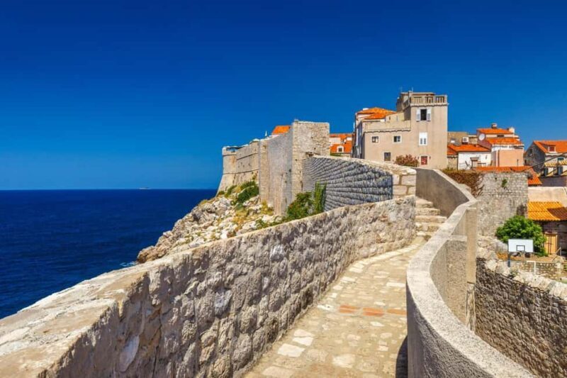 Dubrovnik: Private Old Town and City Walls Walking Tour - Good To Know  