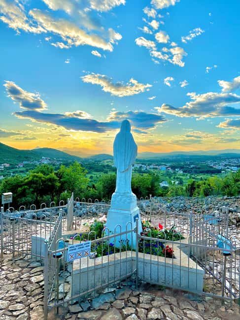 Dubrovnik: Private Tour to Meugorje and Kravice Waterfalls - Insights from Past Travelers