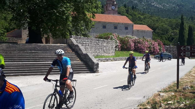 Dubrovnik road bike tour - Exploring Dubrovnik on Two Wheels: A Complete Guide to the Road Bike Tour
