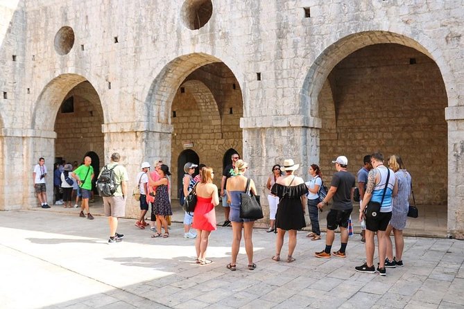 Dubrovnik Shore Excursion: Game of Thrones Tour (City Walls Ticket Included) - Meeting Details