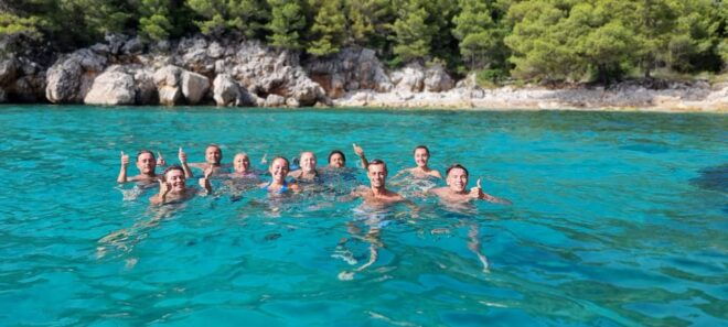 Dubrovnik: Small Group Boat Tour to Blue Caves & Sandy Beach - Included Amenities