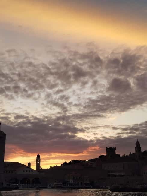 Dubrovnik: Sunset Catamaran Cruise with Sparkling Wine - Practical Tips for Booking and Enjoying