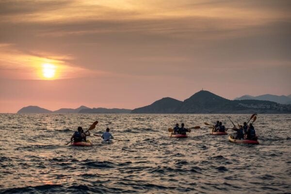 Dubrovnik: Sunset Kayaking and Snorkeling Tour - Customer Reviews and Ratings