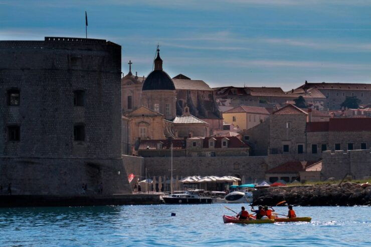 Dubrovnik: Sunset Sea Kayaking Tour With Fruit Snack & Wine - Booking and Logistics