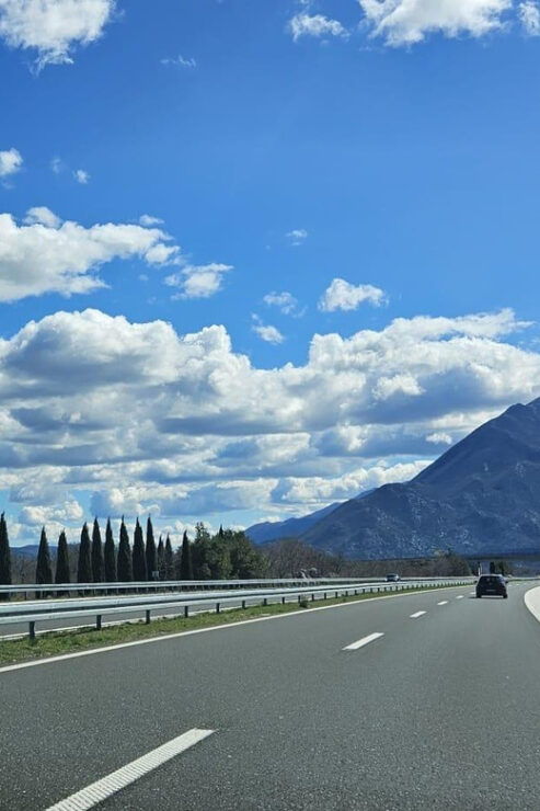 Dubrovnik: to SPLIT Private Transfer With Stop in Ston - Pickup and Journey Experience