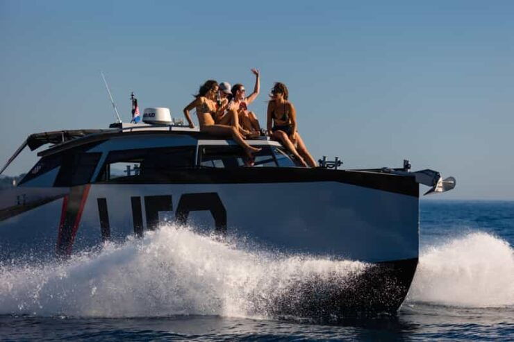 Dubrovnik: UFO - THE BOAT - Good To Know