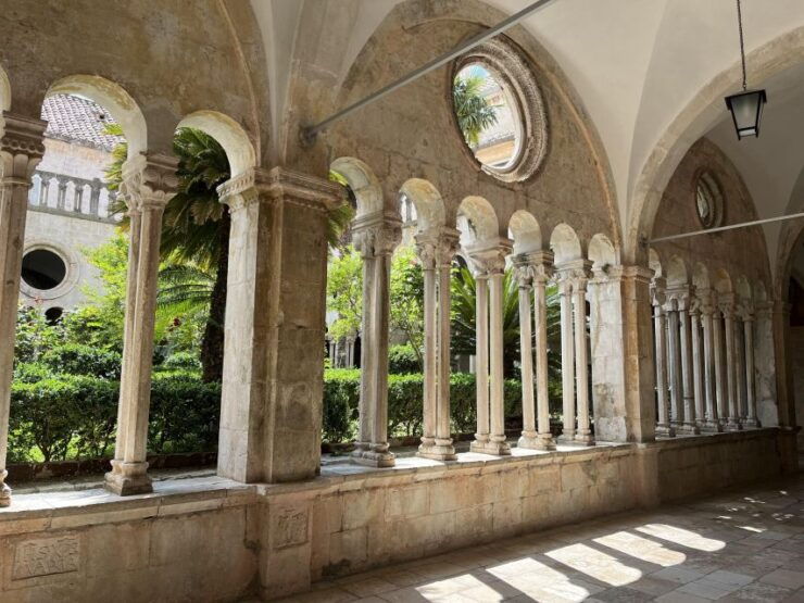 Dubrovnik Walking Tour & Franciscan 14 Century Old Pharmacy - Tour Highlights