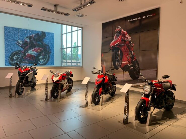 Ducati & Pagani Factories and Museums, Ferrari Museum+Lunch - Tour Details