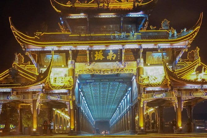 Dujiangyan Foodie Night Tour in Guanxian ancient town - FAQs