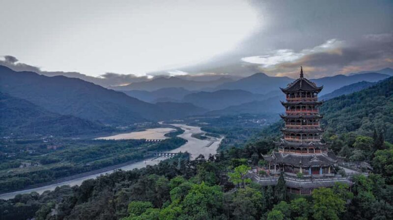 Dujiangyan Scenic Area & Sanxingdui in Chengdu: 1-Day Tour - FAQ