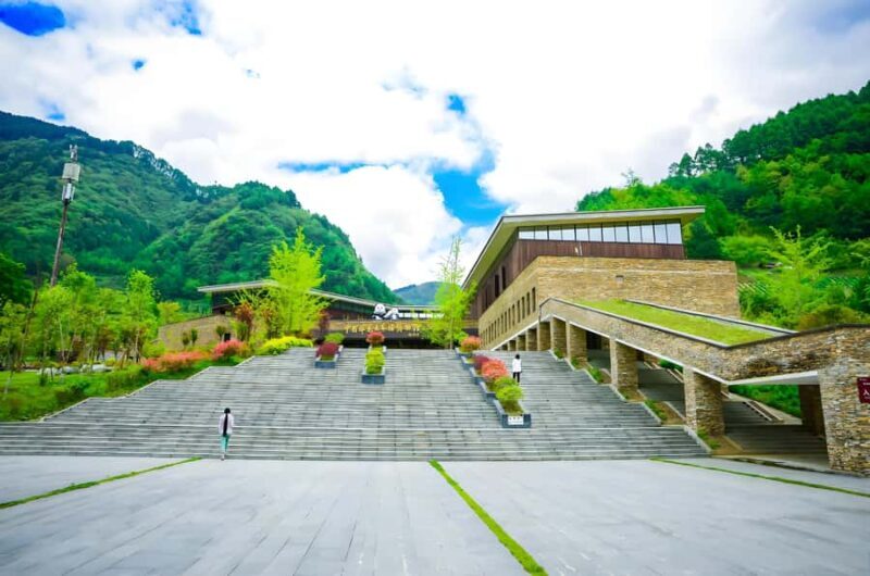 Dujiangyan: Wolong Shenshuping Panda Garden Ticket - FAQ