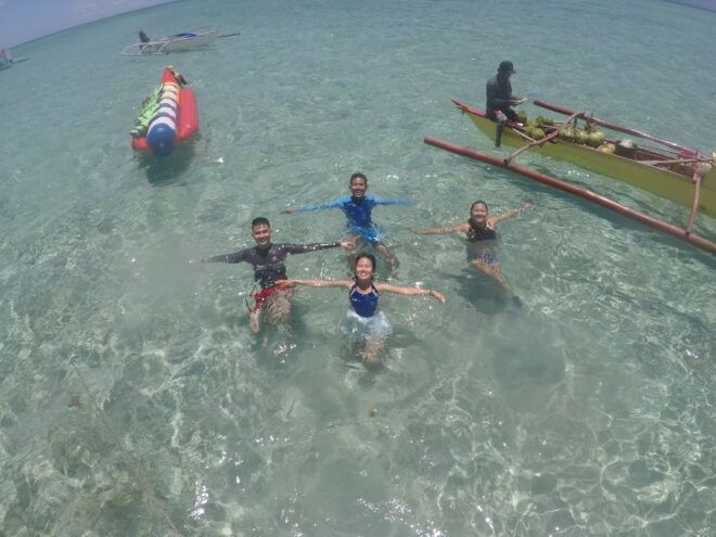 Dumaguete: Dolphin Watching & Manjuyod Sandbar Private Tour - Customer Reviews