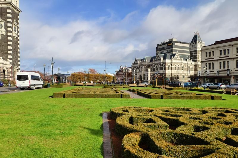 Dunedin City Highlights & Larnach Castle Gardens Tour - City sights, not a full museum day