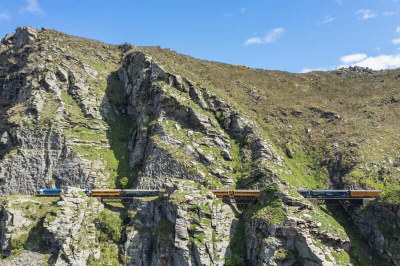 Dunedin: Scenic Railway Tour Through the Taieri Gorge - Exploring the Scenic Railway Through the Taieri Gorge