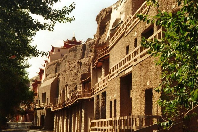 Dunhuang Highlight Tour:Visit the Mogao Grottoes and Plus 3 Special Caves - Explore the Special Caves