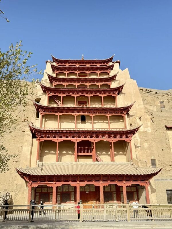 Dunhuang Mogao Grottoes & Painting Academy One-Day Tour - The afternoon belongs to the Mogao Caves