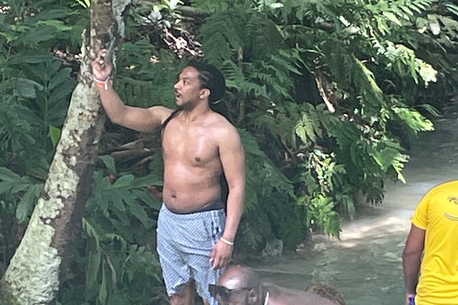 Dunns River and Blue Hole Day Tour - Inclusions