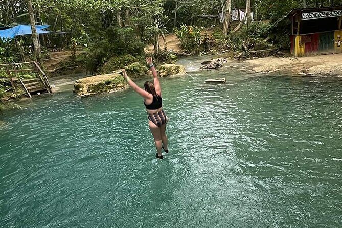Dunn's River Falls and Blue Hole Private Tour From Ocho Rios - The Sum Up