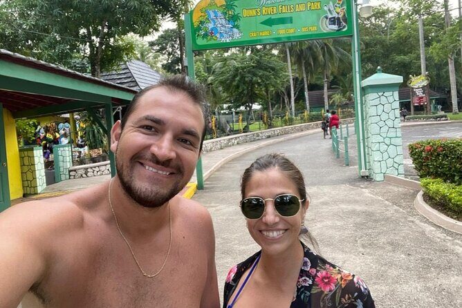 Dunn's River Falls And Shopping Tour From Ocho Rios - Who Is This Tour Best Suited For?