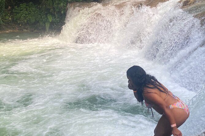 Dunns River Falls and Shopping Tour in Ocho Rios - Exploring the Itinerary in Detail