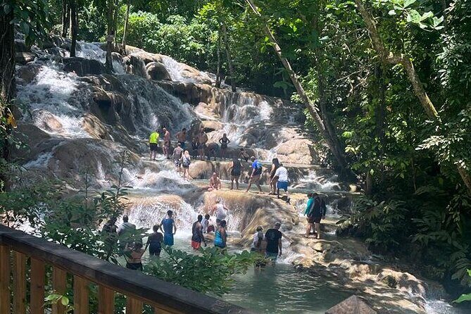 Dunn's River Falls Private Round-trip taxi - What You Can Expect from the Experience