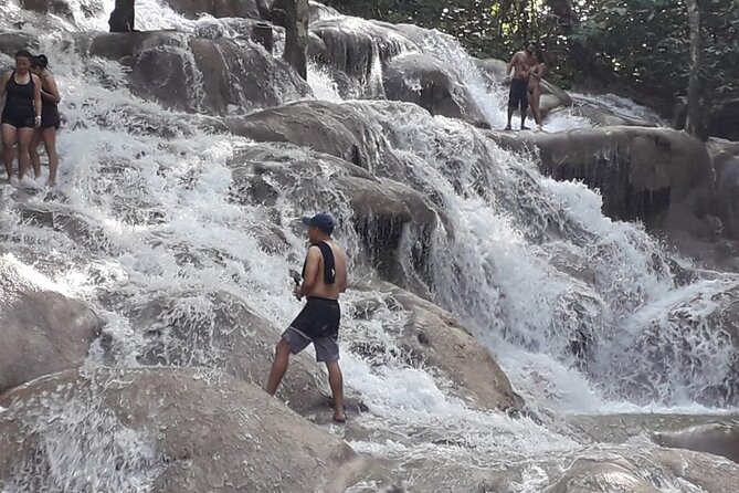 Dunns River Falls Shuttle From Ocho Rios - Inclusions