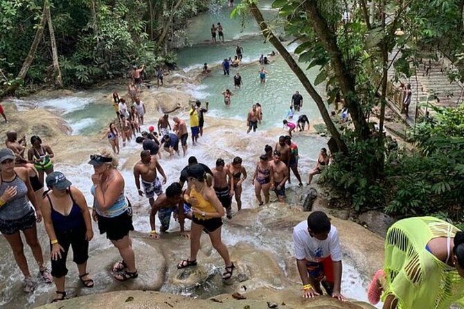 Dunns River Water Falls :Natural Wonders Adventure - Location and Overview