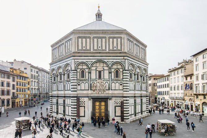 Duomo Cathedral Crypt, Baptistry and Museum Skip the Line Ticket - Location Information