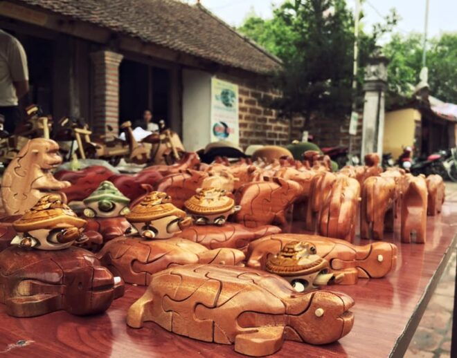 Duong Lam Ancient Village and Van Phuc Silk Village Day Tour - Son Tay Citadel