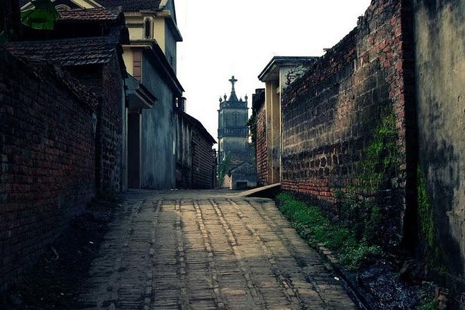 Duong Lam Ancient Village Private Tour - Experience Rural Cycling in Duong Lam