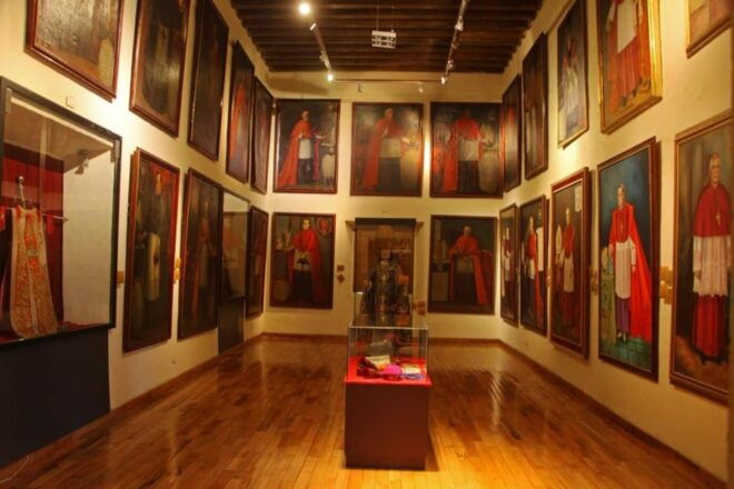 Durango: Historic Center and Museums Tour - Pancho Villas Legacy