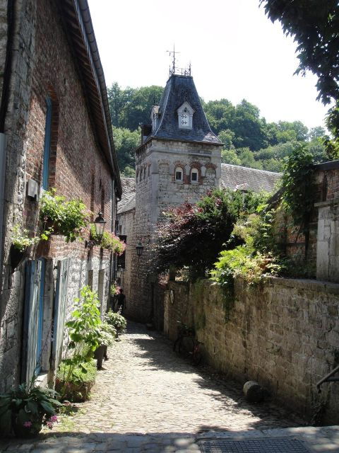 Durbuy - Old Town Private Walking Tour - Experience the Unique Vibe
