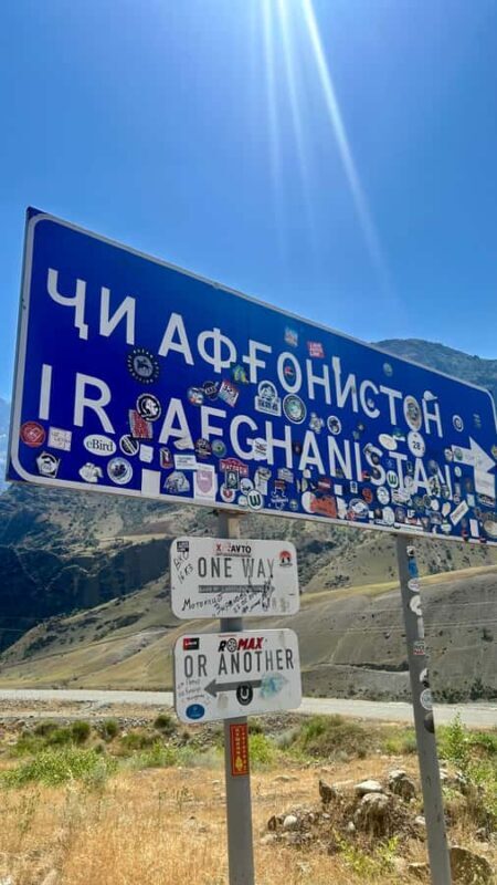 Dushanbe: 2-Day Pamir Highway Tour with Guide - Crossing into the Western Pamir and Qalhai Khumb