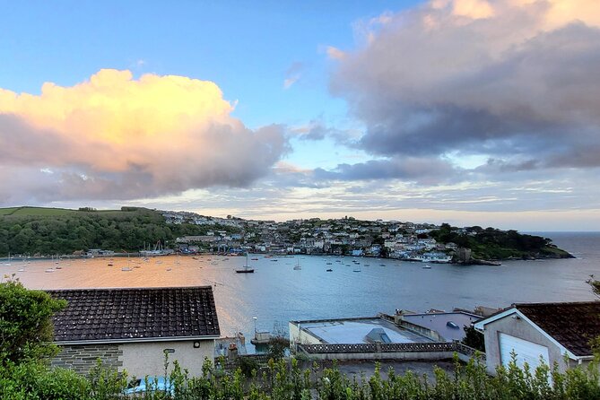 Dusk Walking Tour of Fowey - Meeting and Pickup