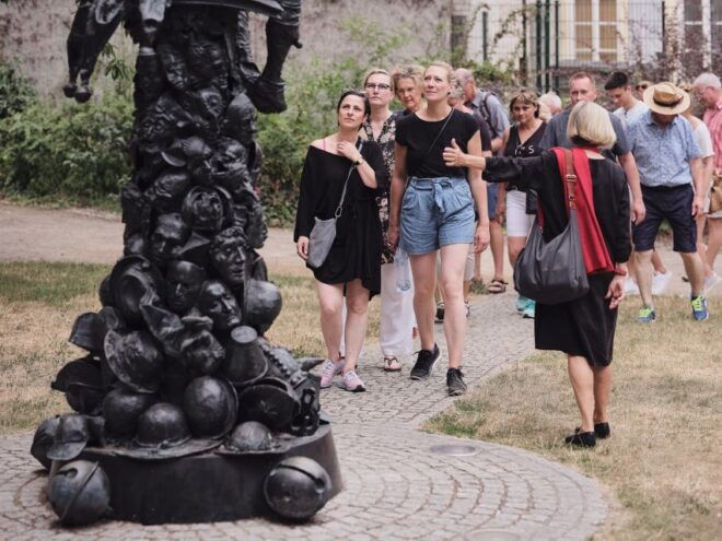 Düsseldorf: Altstadt Guided Tour - Select Participants and Date