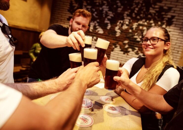 Düsseldorf: Brewery Tour With Alt Beer Tastings - Brewery Tour Options in Düsseldorf