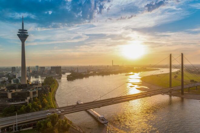 Düsseldorf: Classic City Segway Tour - Other Tour Options